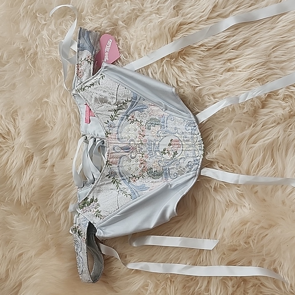 Brand new sugar thrillz corsets in M